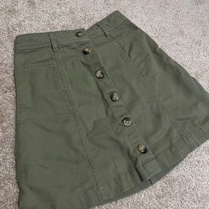 Green khaki button up skirt from H&M